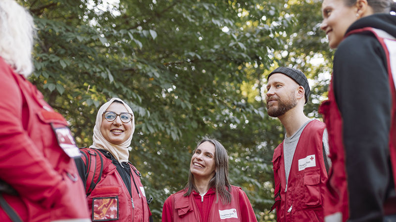 Contact information for first aid groups